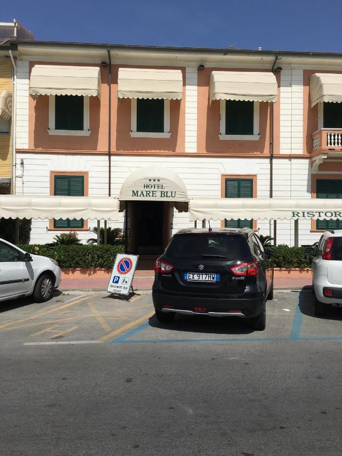 Hotel Mare Blu Lido di Camaiore Exterior photo
